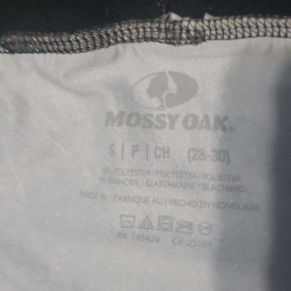 Mens S Mossy Oak camo boxer briefs underwear NWOT - Picture 2 of 2